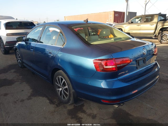 2017 Volkswagen Jetta 1.4t Se მანქანა იყიდება აუქციონზე, vin: 3VWDB7AJ1HM354143, აუქციონის ნომერი: 46152099