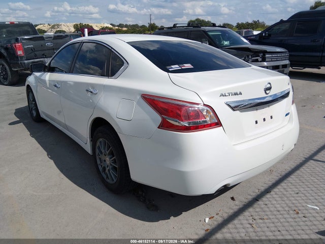 2013 Nissan Altima 2.5 S მანქანა იყიდება აუქციონზე, vin: 1N4AL3AP0DN509349, აუქციონის ნომერი: 46152114
