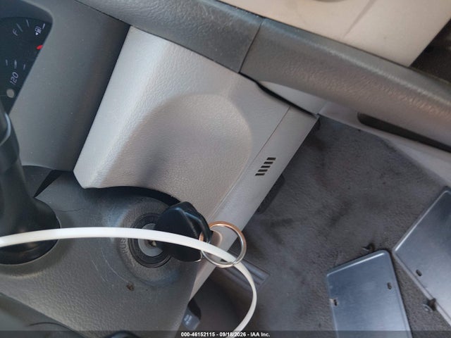 2010 Toyota Camry Le მანქანა იყიდება აუქციონზე, vin: 4T4BF3EK6AR074358, აუქციონის ნომერი: 46152115