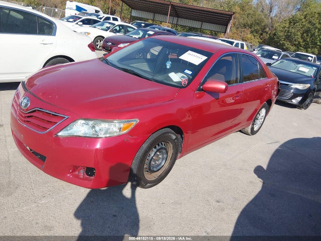 2010 Toyota Camry Le მანქანა იყიდება აუქციონზე, vin: 4T4BF3EK6AR074358, აუქციონის ნომერი: 46152115