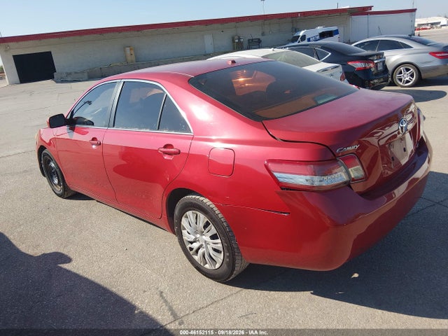 2010 Toyota Camry Le მანქანა იყიდება აუქციონზე, vin: 4T4BF3EK6AR074358, აუქციონის ნომერი: 46152115