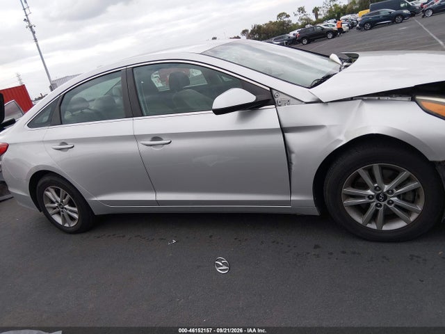 Продаж на аукціоні авто 2017 Hyundai Sonata Se, vin: 5NPE24AF8HH581921, номер лоту: 46152157