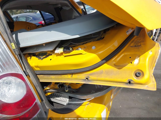 JTDKDTB37E1079688 Toyota Prius C Three