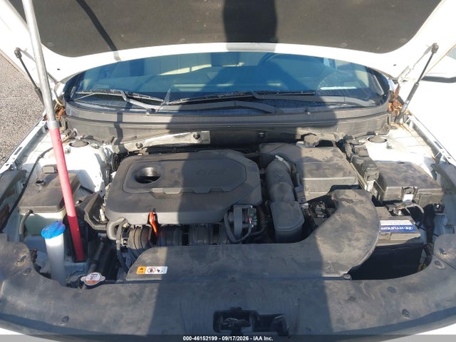 2015 Hyundai Sonata Limited მანქანა იყიდება აუქციონზე, vin: 5NPE34AFXFH054666, აუქციონის ნომერი: 46152199