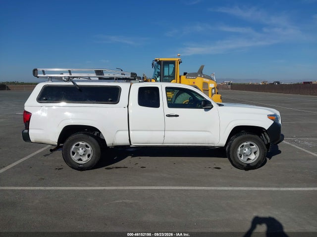 46152198 :رقم المزاد ، 3TYRX5GN8NT043415 vin ، 2022 Toyota Tacoma Sr مزاد بيع