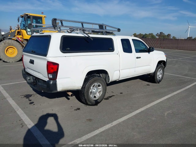 46152198 :رقم المزاد ، 3TYRX5GN8NT043415 vin ، 2022 Toyota Tacoma Sr مزاد بيع