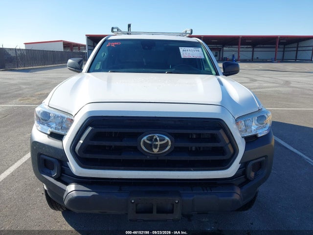46152198 :رقم المزاد ، 3TYRX5GN8NT043415 vin ، 2022 Toyota Tacoma Sr مزاد بيع