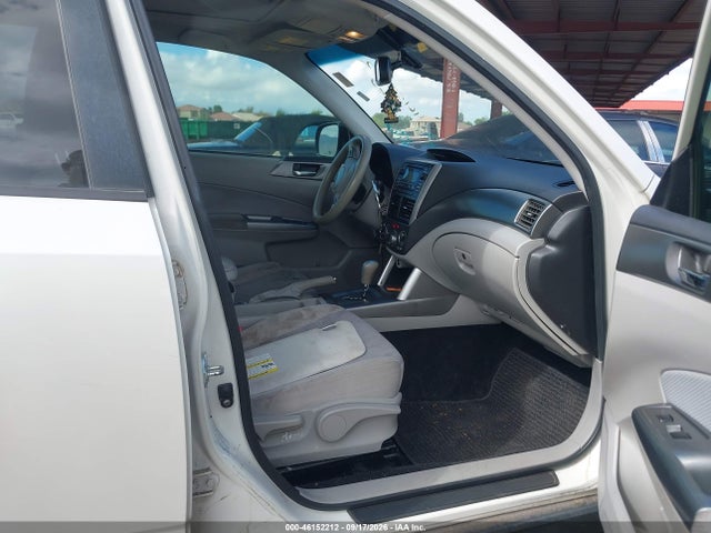 46152212 :رقم المزاد ، JF2SHADC0CH462707 vin ، 2012 Subaru Forester 2.5x Premium مزاد بيع