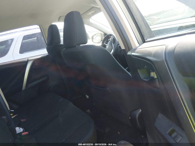 Aukcja sprzedaży 2018 Toyota Rav4 Le, vin: JTMZFREVXJJ211541, numer aukcji: 46152235