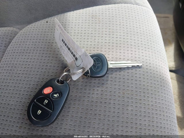 46152252 :رقم المزاد ، 5TDZA23CX4S041244 vin ، 2004 Toyota Sienna Le مزاد بيع