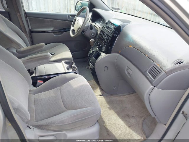 46152252 :رقم المزاد ، 5TDZA23CX4S041244 vin ، 2004 Toyota Sienna Le مزاد بيع