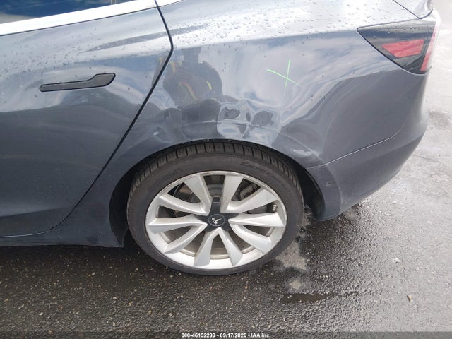 5YJ3E1EA9JF178031 Tesla MODEL 3