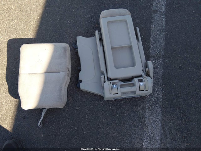 46152311 :رقم المزاد ، 5FNRL38467B133476 vin ، 2007 Honda Odyssey Ex مزاد بيع