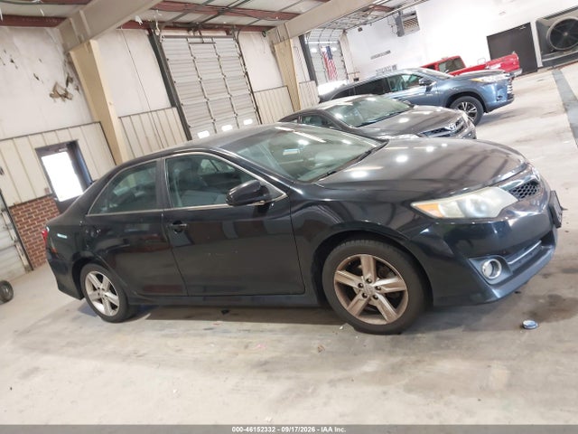 2013 Toyota Camry Se მანქანა იყიდება აუქციონზე, vin: 4T1BF1FK9DU287113, აუქციონის ნომერი: 46152332