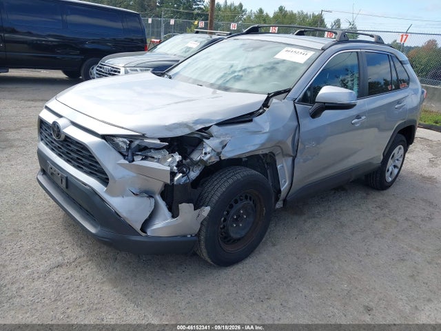 Toyota RAV4 LE 2021 2T3G1RFV8MC148371 Image 2