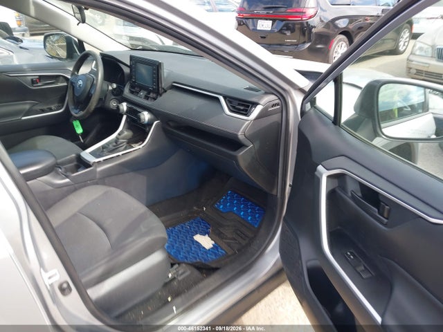 Toyota RAV4 LE 2021 2T3G1RFV8MC148371 Image 5