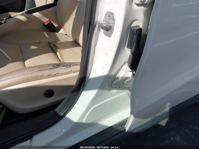 WDCTG4GB1FJ059675 Mercedes-Benz Gla 250 4matic
