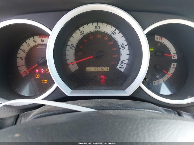2015 Toyota Tacoma მანქანა იყიდება აუქციონზე, vin: 5TFTX4CN4FX050259, აუქციონის ნომერი: 46152382