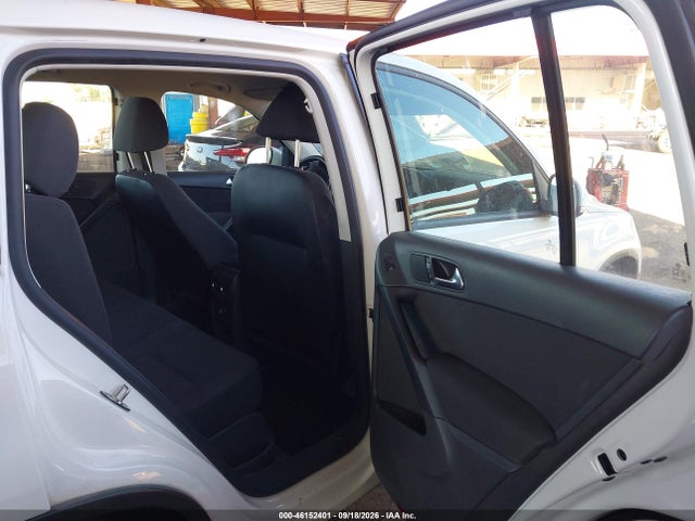 46152401 :رقم المزاد ، WVGAV7AX3CW602947 vin ، 2012 Volkswagen Tiguan S مزاد بيع