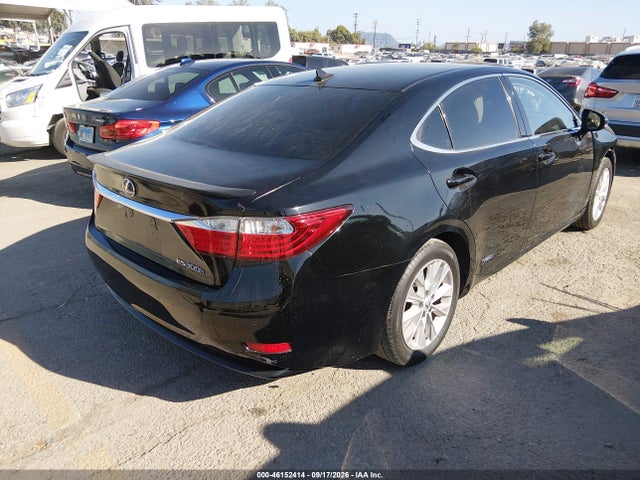 Aukcja sprzedaży 2013 Lexus Es 300h, vin: JTHBW1GG4D2016436, numer aukcji: 46152414