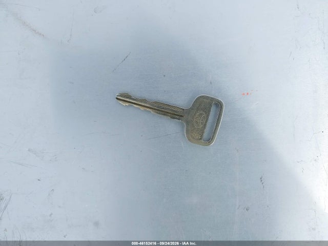 Продажа на аукционе авто 2001 Toyota Camry Ce, vin: 4T1BG22K21U040830, номер лота: 46152416