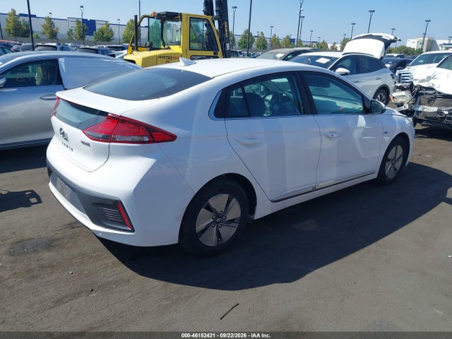 Продаж на аукціоні авто 2020 Hyundai Ioniq Hybrid Se, vin: KMHC75LC8LU221074, номер лоту: 46152421