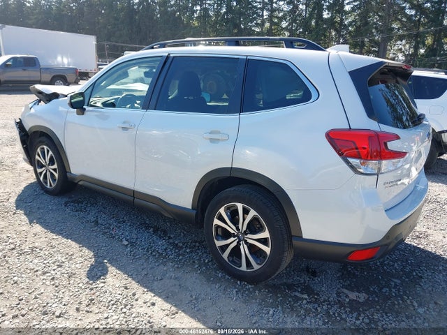 Subaru Forester Limited 2022 JF2SKAPC8NH434184 Image 3