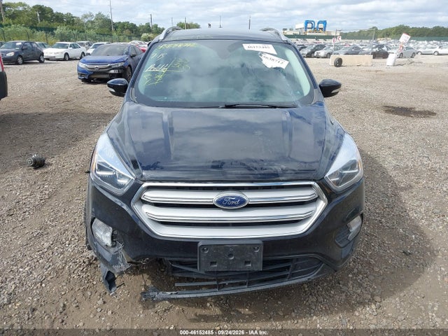 2019 Ford Escape Titanium მანქანა იყიდება აუქციონზე, vin: 1FMCU9J98KUC32713, აუქციონის ნომერი: 46152485