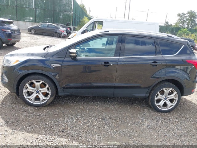 2019 Ford Escape Titanium მანქანა იყიდება აუქციონზე, vin: 1FMCU9J98KUC32713, აუქციონის ნომერი: 46152485