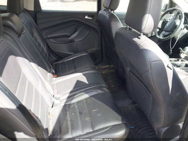 2019 Ford Escape Titanium მანქანა იყიდება აუქციონზე, vin: 1FMCU9J98KUC32713, აუქციონის ნომერი: 46152485
