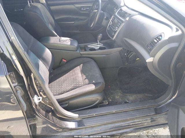 Продаж на аукціоні авто 2017 Nissan Altima 2.5 S, vin: 1N4AL3AP6HN344929, номер лоту: 46152495