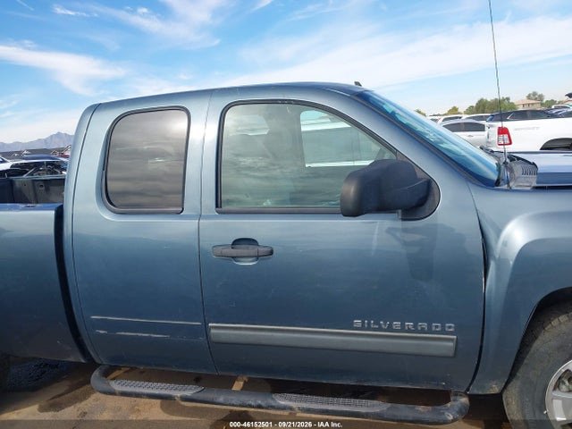 46152501 :رقم المزاد ، 1GCRKSE35BZ369581 vin ، 2011 Chevrolet Silverado 1500 Lt مزاد بيع