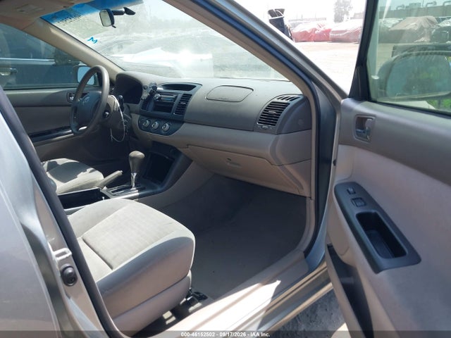 2005 Toyota Camry Le მანქანა იყიდება აუქციონზე, vin: 4T1BE32K35U544224, აუქციონის ნომერი: 46152502