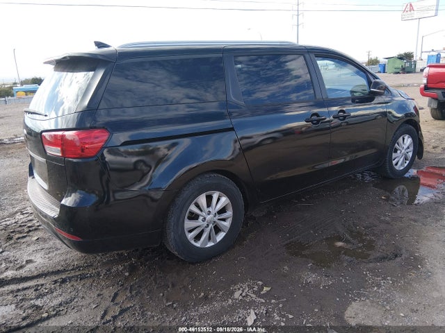 KIA SEDONA LX 2016 KNDMB5C14G6088507 Image 4
