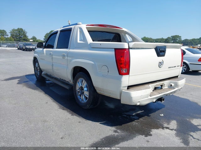 46152529 :رقم المزاد ، 3GYEK62N15G130183 vin ، 2005 Cadillac Escalade Ext Standard مزاد بيع