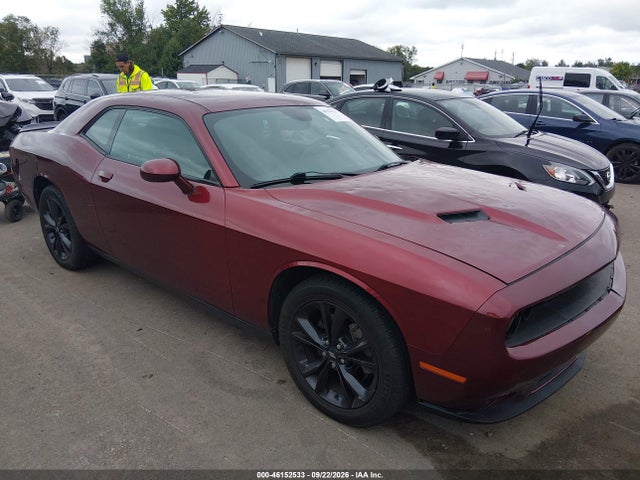 Auction sale of the 2020 Dodge Challenger Sxt Awd, vin: 2C3CDZGG3LH106326, lot number: 46152533