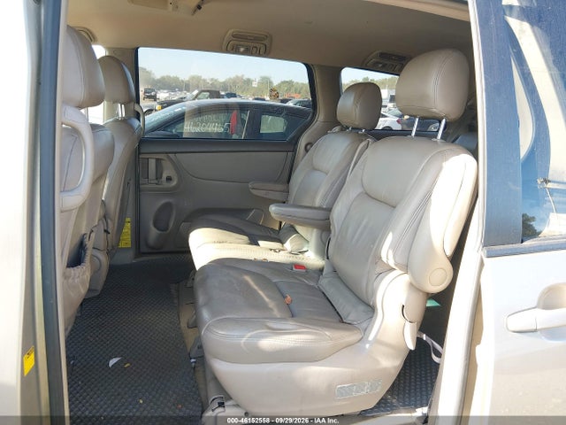 Продажа на аукционе авто 2004 Toyota Sienna Le, vin: 5TDZA23C54S208223, номер лота: 46152558