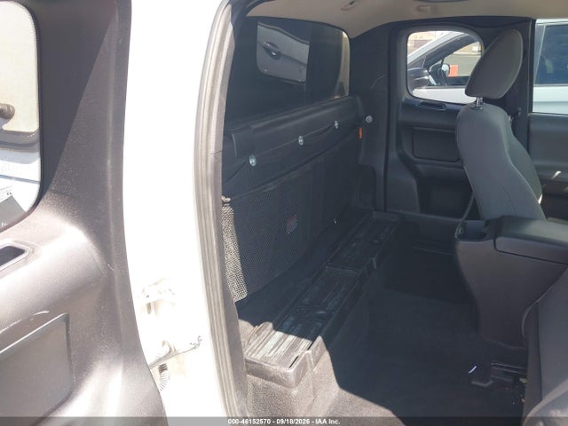 46152570 :رقم المزاد ، 3TYRX5GN8MT018660 vin ، 2021 Toyota Tacoma 2wd Sr مزاد بيع