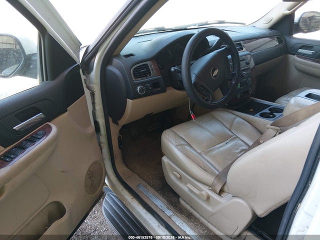Продаж на аукціоні авто 2007 Chevrolet Suburban 1500 Lt, vin: 1GNFC16037J238581, номер лоту: 46152576