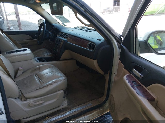 Продаж на аукціоні авто 2007 Chevrolet Suburban 1500 Lt, vin: 1GNFC16037J238581, номер лоту: 46152576
