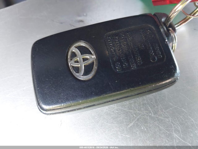 Auction sale of the 2015 Toyota Prius Three, vin: JTDKN3DU0F0431472, lot number: 46152616