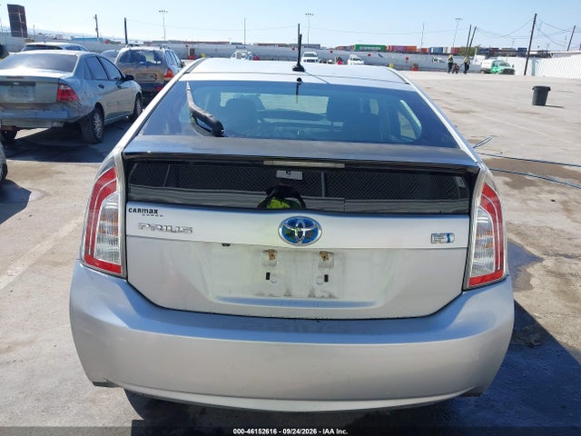 Auction sale of the 2015 Toyota Prius Three, vin: JTDKN3DU0F0431472, lot number: 46152616