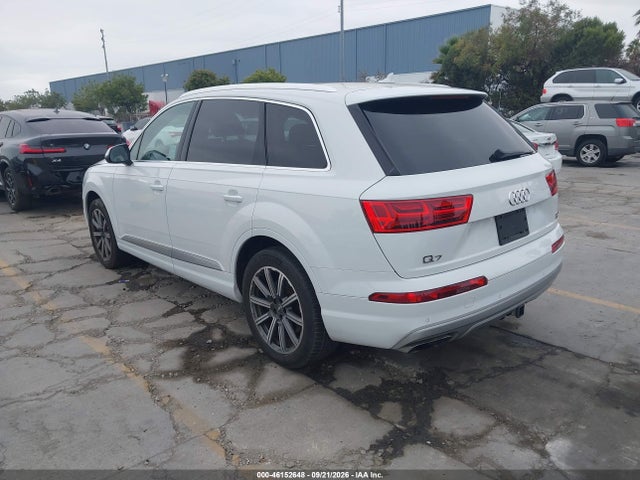 Audi Q7 3.0t Premium 2017 WA1LAAF73HD035747 Image 3