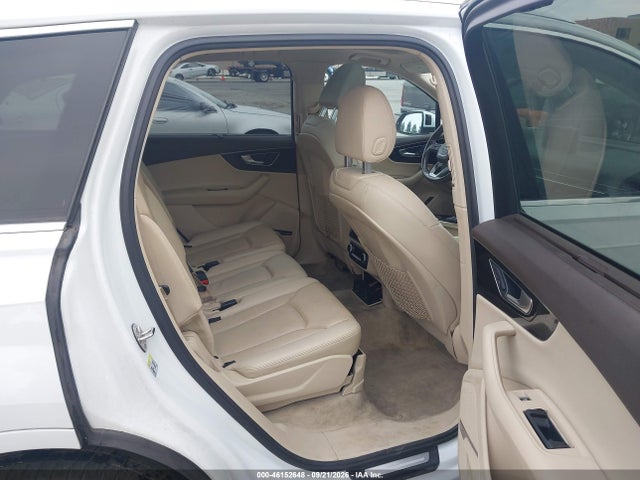 Audi Q7 3.0t Premium 2017 WA1LAAF73HD035747 Image 8