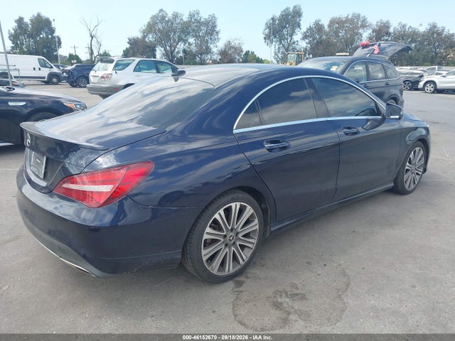 Mercedes-Benz CLA 250 2018 WDDSJ4EB2JN660462 Image 4