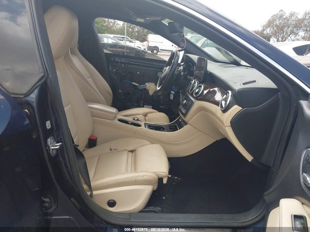 Mercedes-Benz CLA 250 2018 WDDSJ4EB2JN660462 Image 5