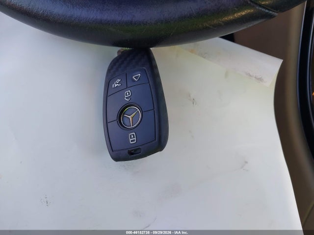 46152738 :رقم المزاد ، 55SWF8DBXLU323818 vin ، 2020 Mercedes-benz C 300 مزاد بيع