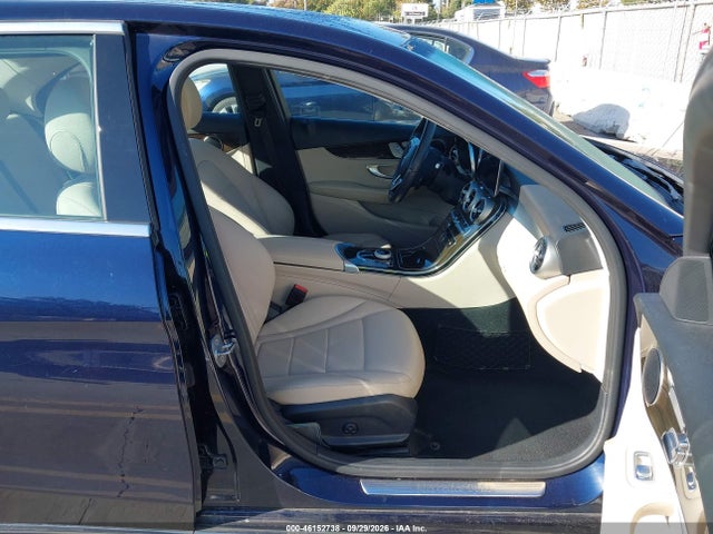 46152738 :رقم المزاد ، 55SWF8DBXLU323818 vin ، 2020 Mercedes-benz C 300 مزاد بيع