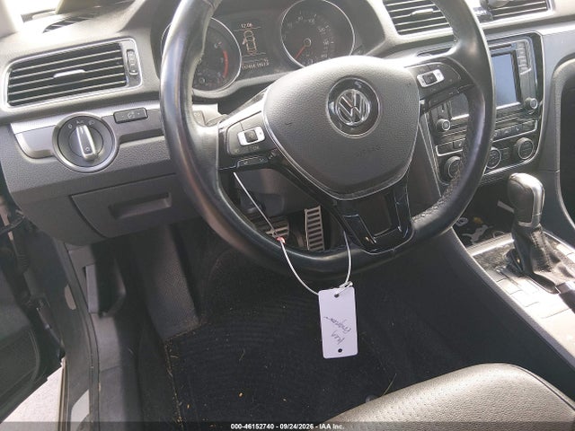1VWAA7A33JC020338 Volkswagen Passat 2.0t R-line/2.0t S