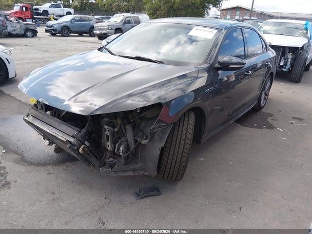 1VWAA7A33JC020338 Volkswagen Passat 2.0t R-line/2.0t S